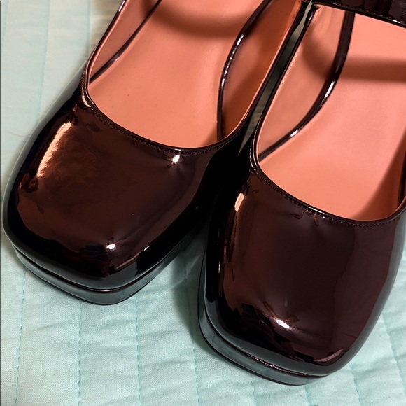 Crown & Ivy Black Patent Mary Jane Heels - Picture 11 of 13